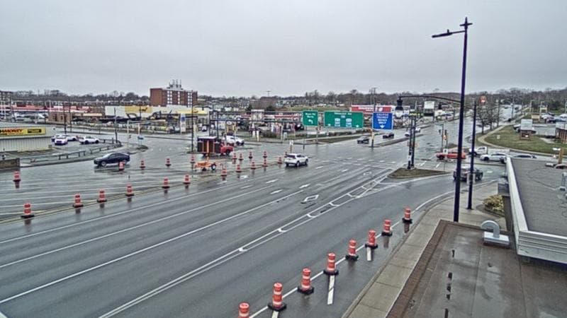 Macdonald Bridge - Halifax bound